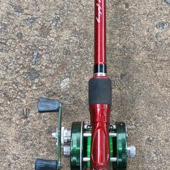 VINTAGE ABU GARCIA 5000 D GREEN BAIT CASTING REEL & ROD