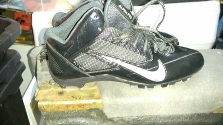 Nike football cleats new