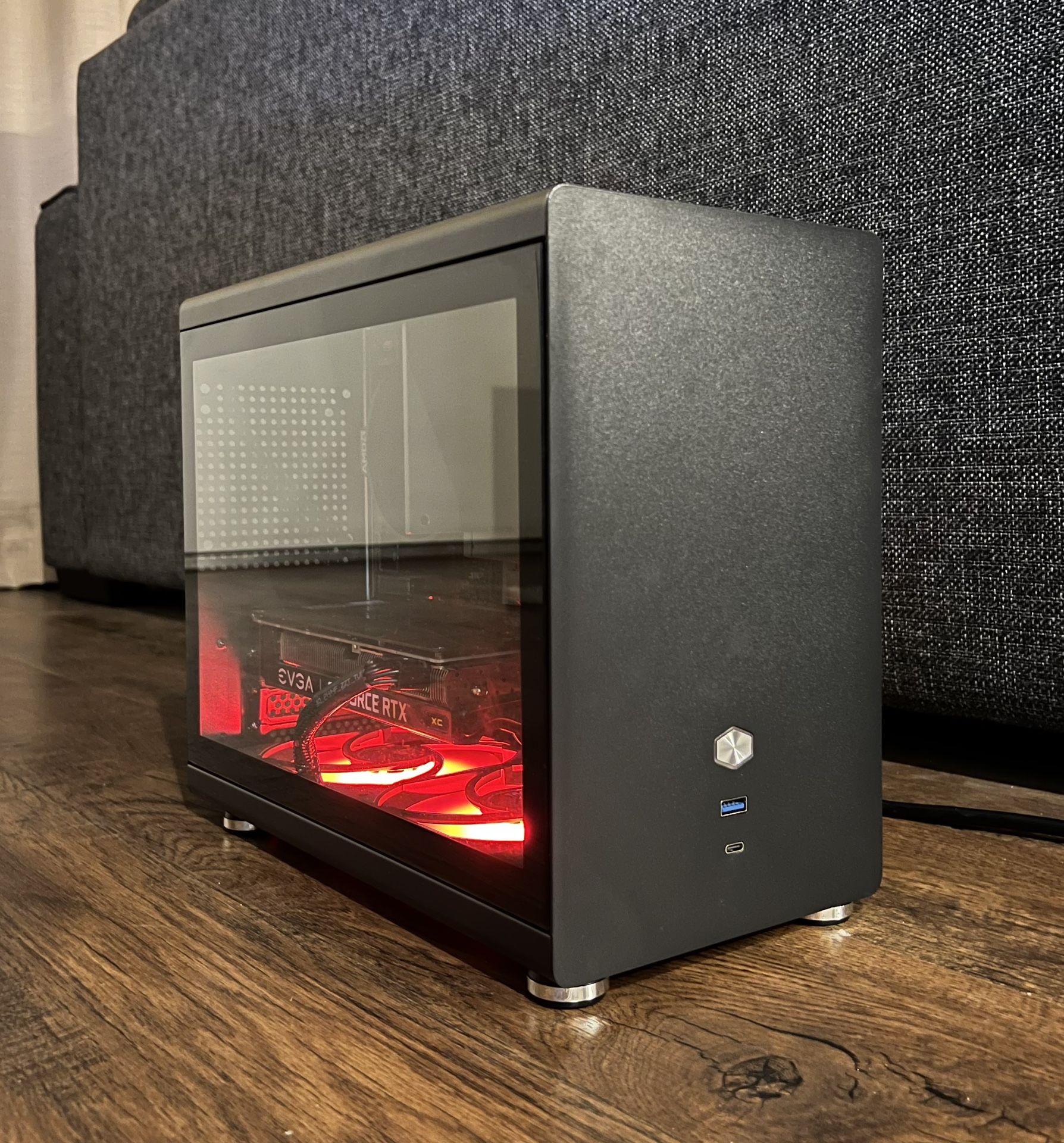Gaming Pc: Rtx 3060, Ryzen 5 5600, Small Form Factor