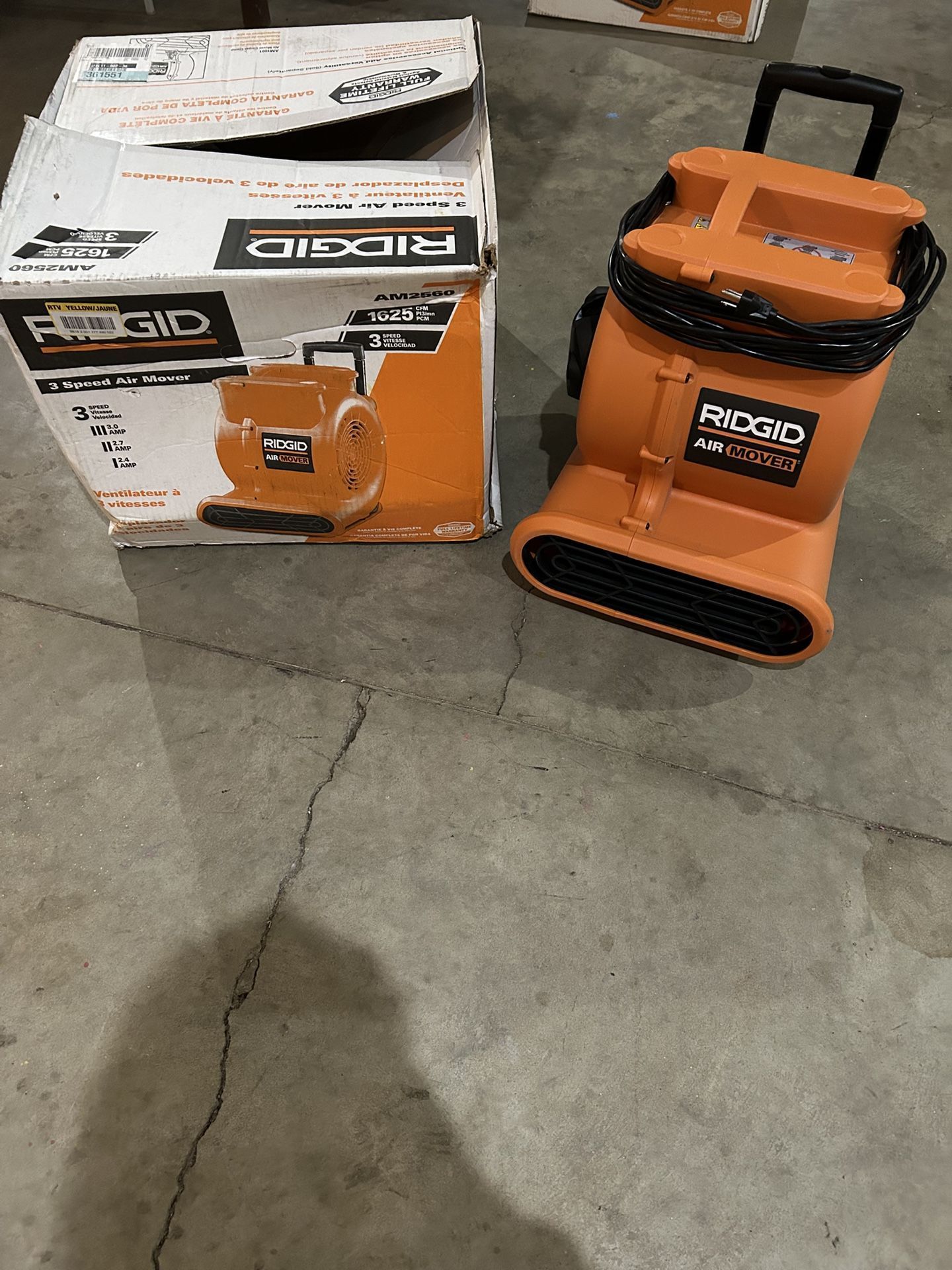 Rigid 3 Speed Air Mover Fan