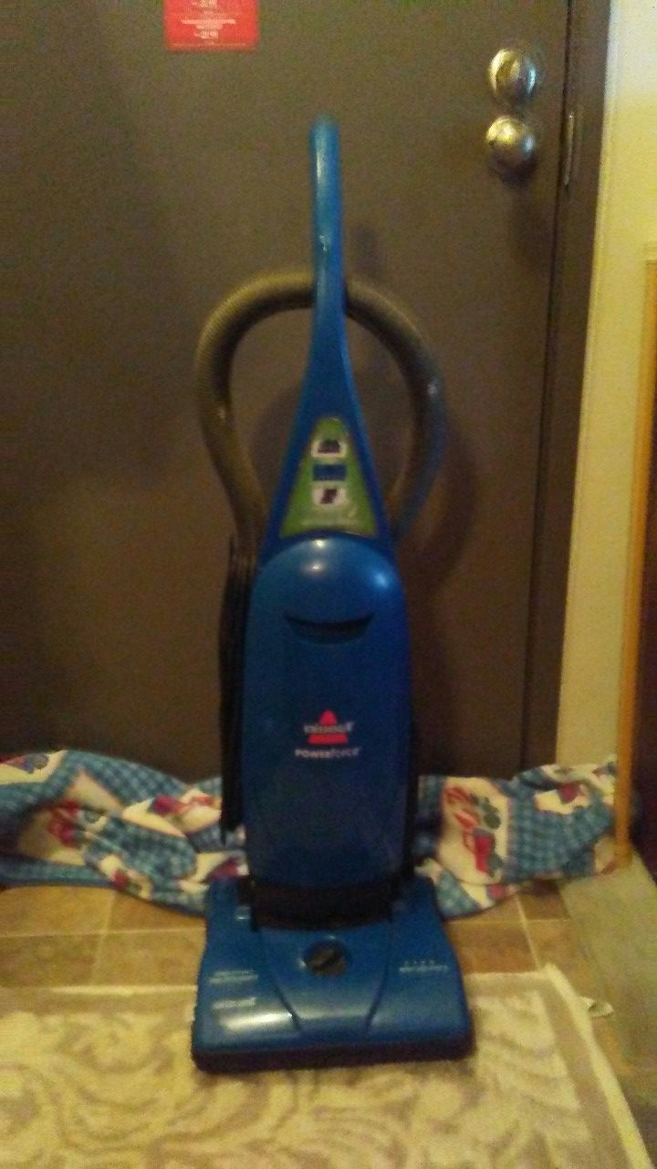 Bissell powerforce bag vacuum
