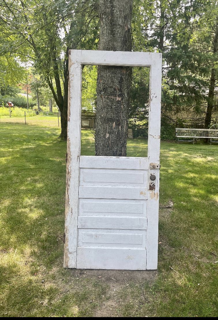 1930S Antique White Door,  Selling For Extremely Cheap 