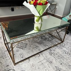 3 Mirrors Living Room Tables Set $60
