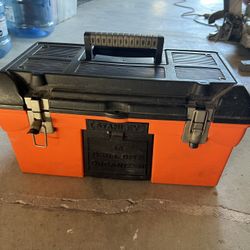 Stanley 19 Inch Tool Box With Tray