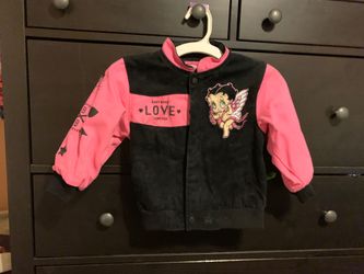 New jacket size 3t