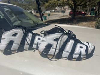 Nike Air Max More Uptempo Size 10.5