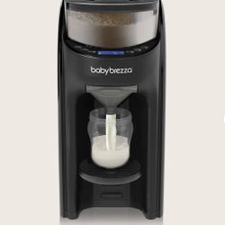 Baby Brezza Formula Pro Advanced WiFi Formula Dispenser - Black