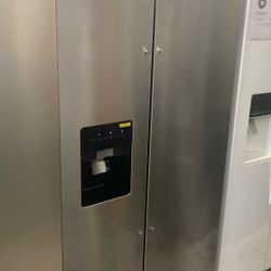 Whirlpool Side By Side Refrigerator 
