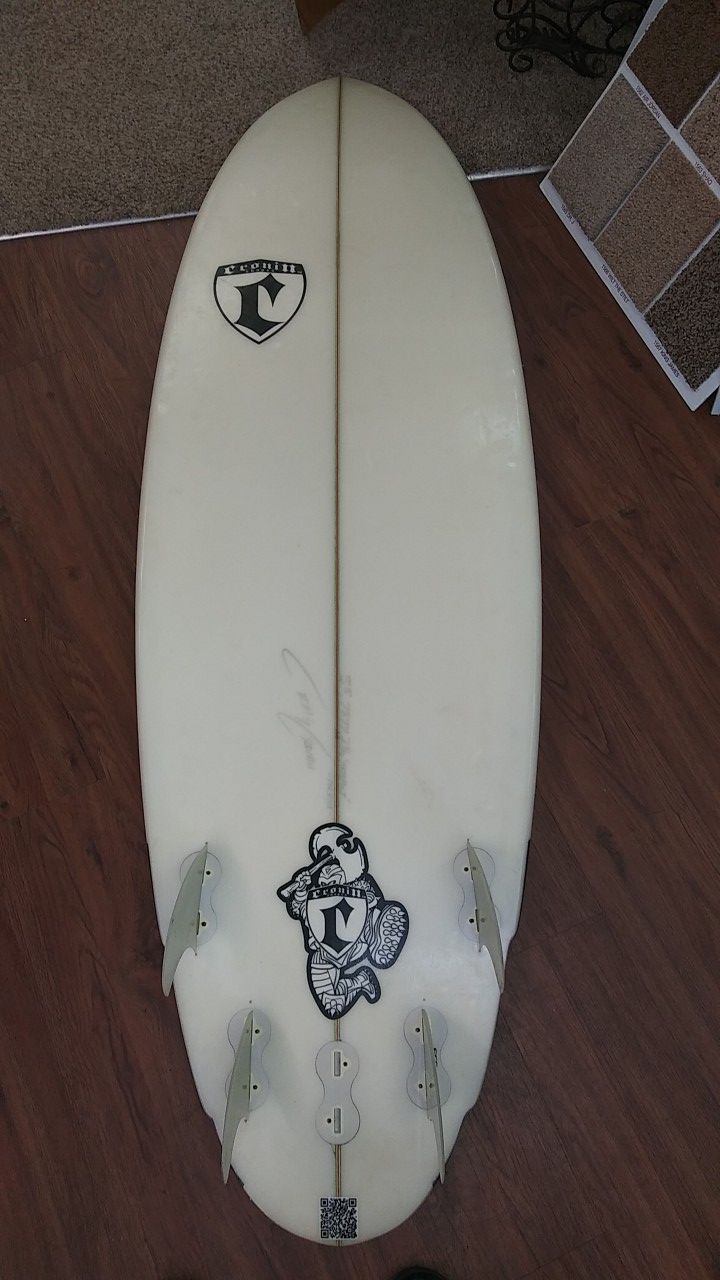 Cronin surfboard 64"x20" for Sale in Oak Hill, FL OfferUp