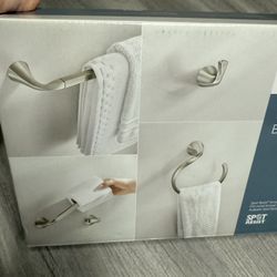 MOEN Karis BH1293BN 4-Piece Bath Hardware Kit Brushed Nickel Set Towel 