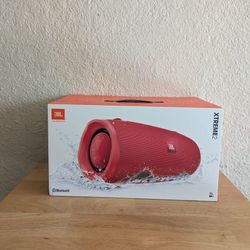 JBL Xtreme2 Portable Bluetooth Speaker 