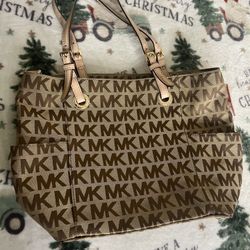 Michael Kors Purse 