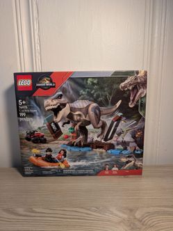 LEGO Jurassic World Rebirth T. rex River Escape (76975)