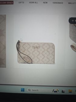 Kate Spate $27.99 New