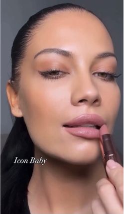 Flattering! Charlotte Tilbury💕💄”ICON BABY”💄💕 K.I.S.S.I.N.G Satin