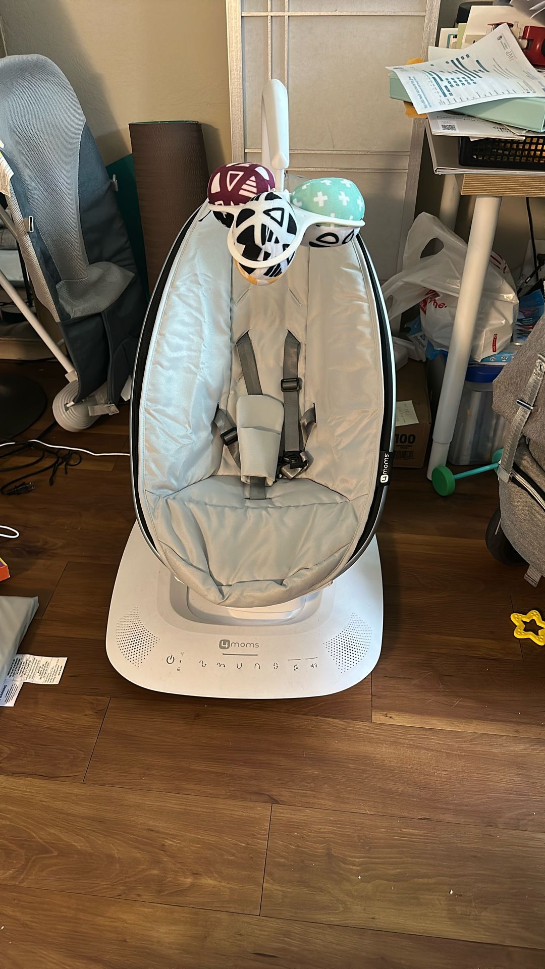 Mamaroo Baby Swing