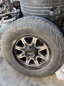 Wheels and tires 17”