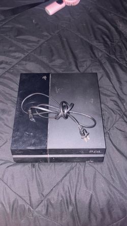 Play Station 4