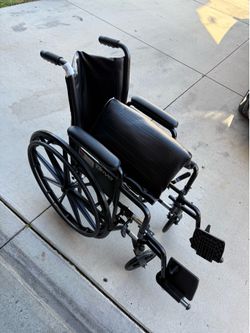 Silver Sport 2 Series Wheel Chair