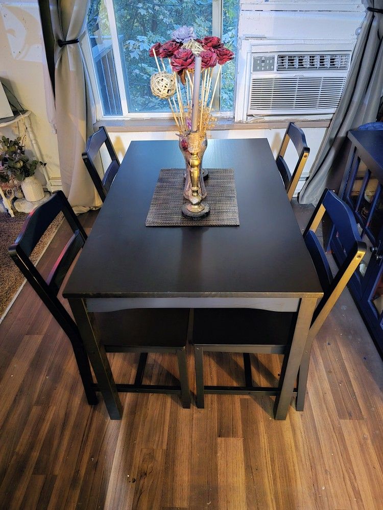 Table W/ Chairs Wood- NEW