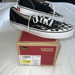 Van’s- Mens Size 10