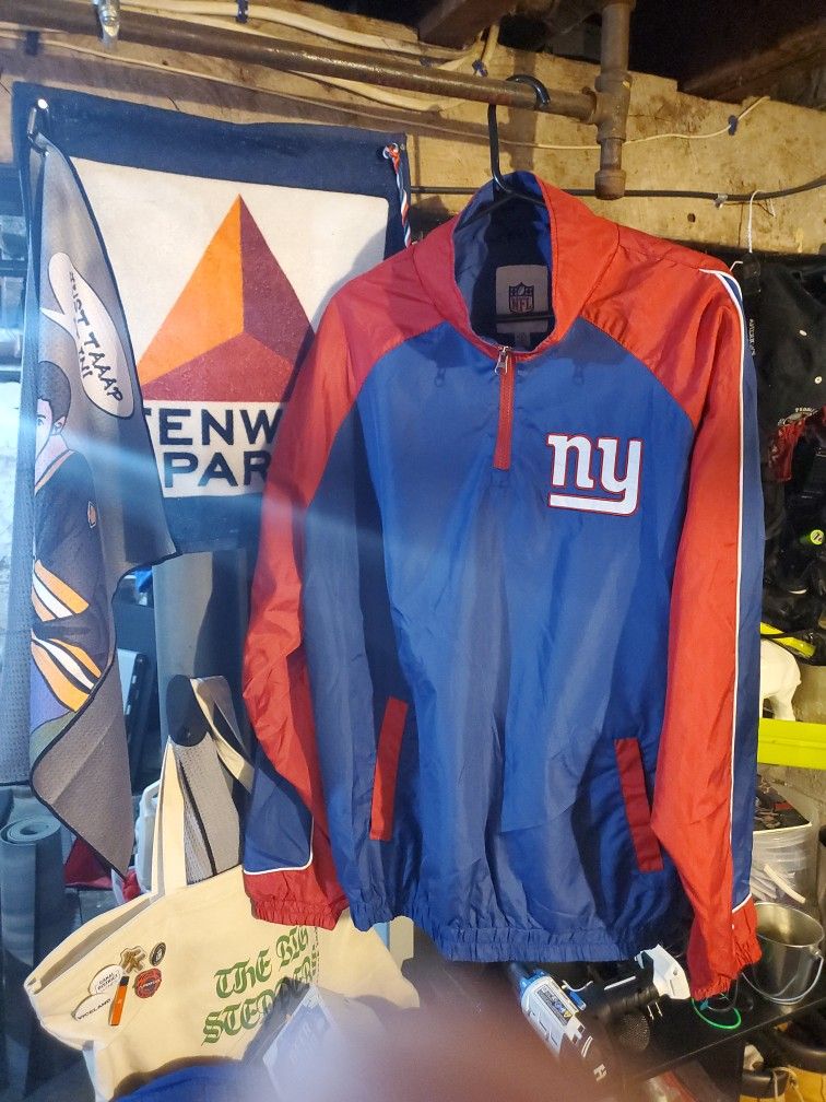 NFL Giants Windbreaker Size LARGE