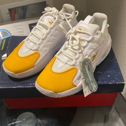 Reebok Solution Mids Basketball Shoes Unisex