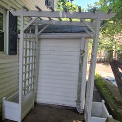 Arbor Plant Holder