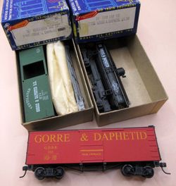 Gorre & Daphetid Lot: Box Car 211, Tank Car 38, Mail Car 103