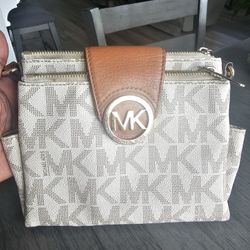 Mk Crossbody