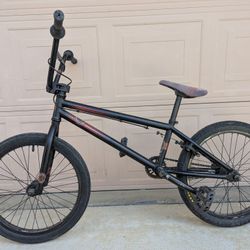 We The People Arcade BMX Bike