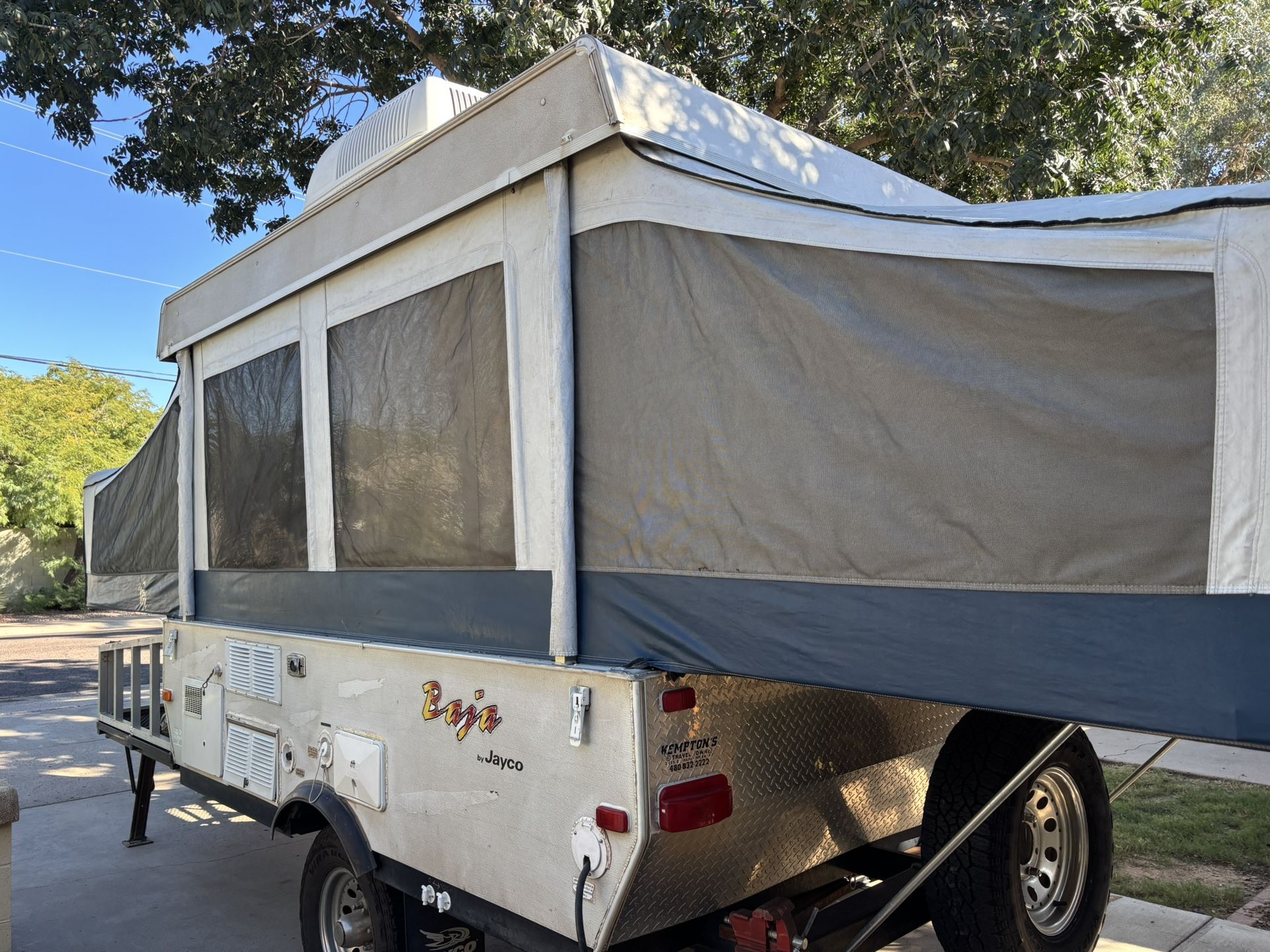 2005 Jayco Baja Tent Trailer