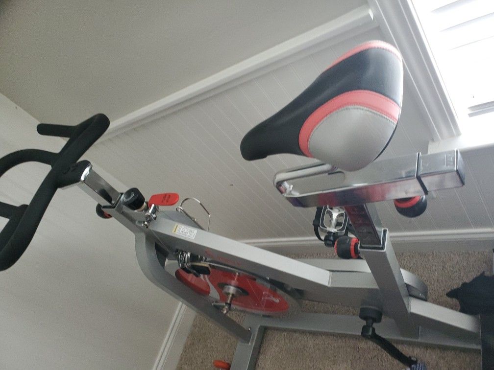 Sunny Health Stationary Bike