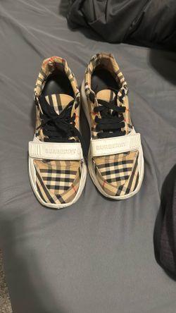 Burberry Shoes