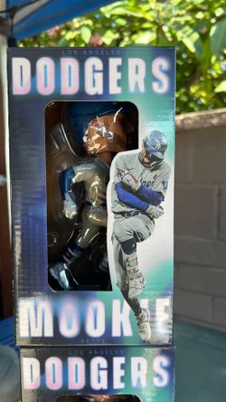 Mookie Betts bobblehead 2025