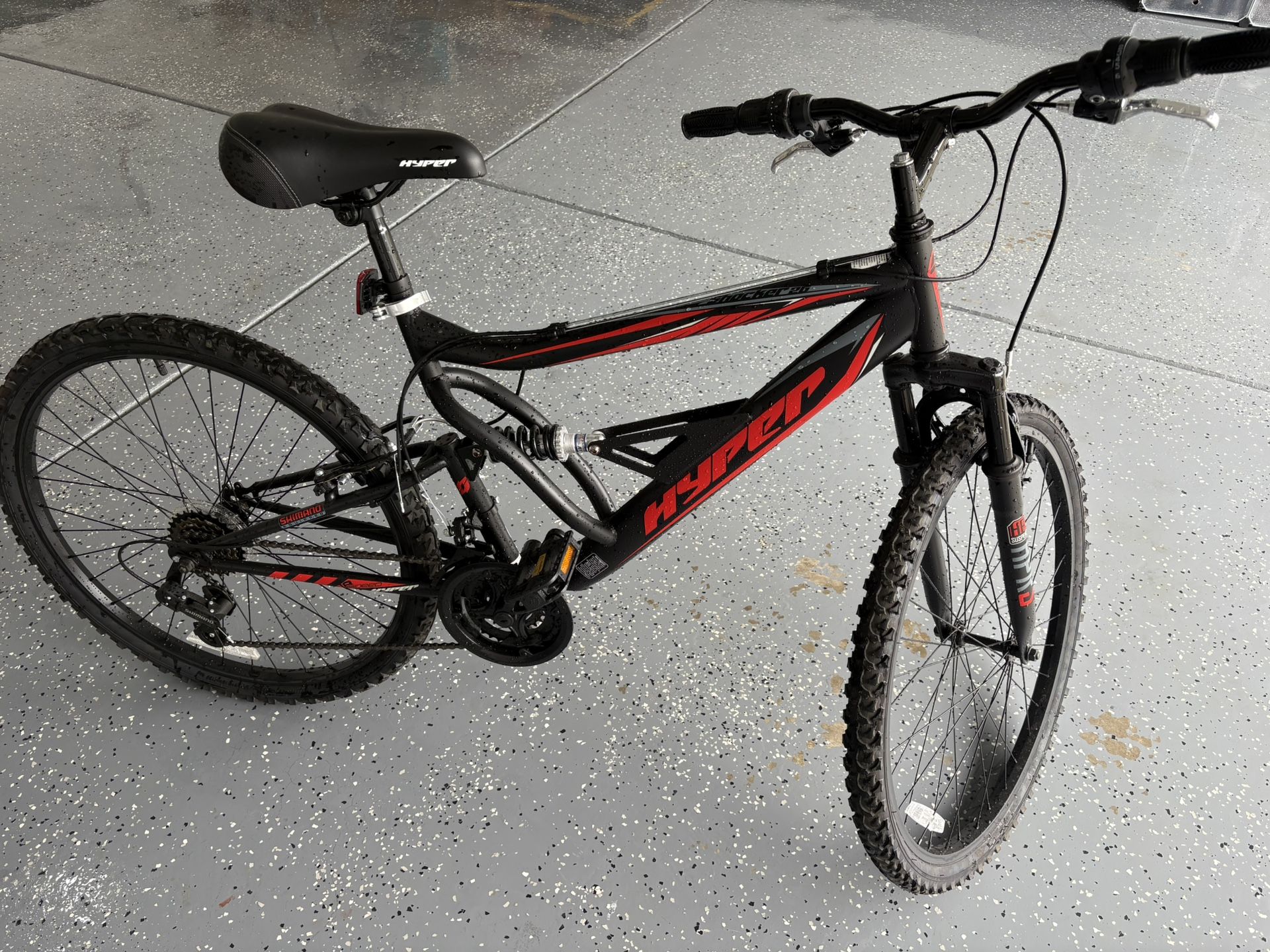 26" Hyper Bicycles Shocker Mountain Bike, 26" Wheels, Adult Ages 14+, Black/Red