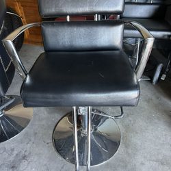 Salon/barber chair