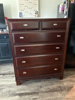 Bedroom dresser