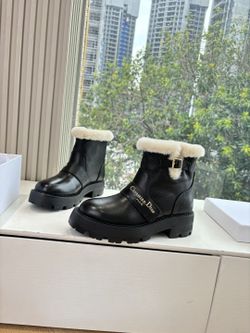 New Dior women's shoes – available in various colors and a full range of sizes.