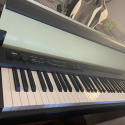 Korg LP-380 88-Key Digital Piano