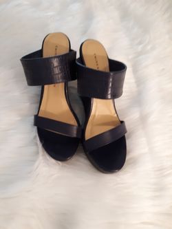 Chinese Laundry sandals