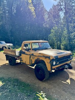 1970 Dodge W200 Power Wagon