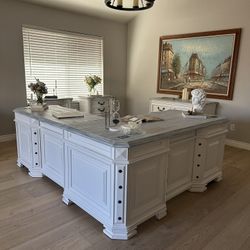 Fabulous Aspen Home White L Corner Executive Office computer desk like new