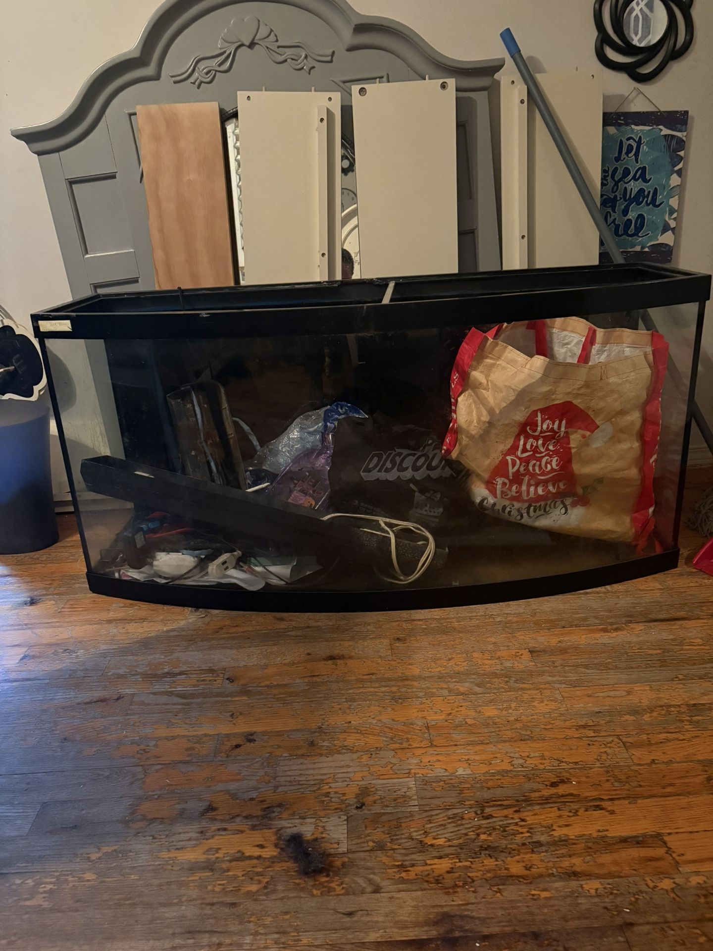 72 Gallon Fish Tank