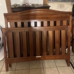 Baby Crib 