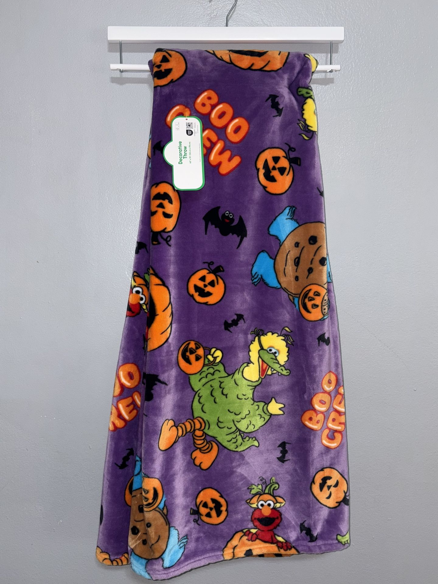 New Sesame Street Purple Halloween Blanket 60x70 Boo Crew Big Bird Elmo Cookie