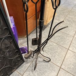 Fireplace Screen And Tools