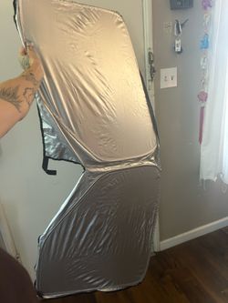 FREE VW Beetle Sunshade (2012-2019)