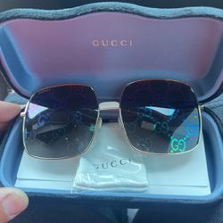 Gucci Womens Sun Glasses 