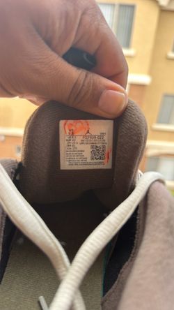Jordan 4’s